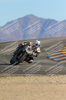 media/Dec-10-2023-SoCal Trackdays (Sun) [[0ce70f5433]]/Turn 12 (2pm)/